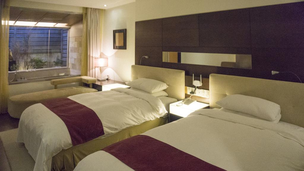The Mountain Star Apartment ไทเป ภายนอก รูปภาพ