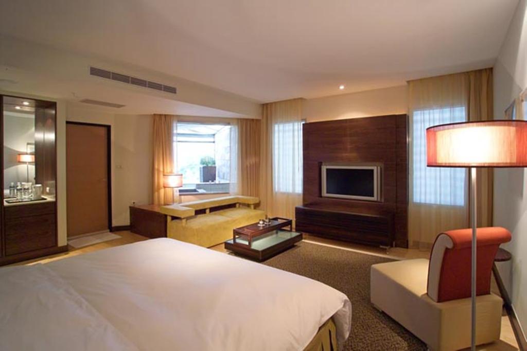 The Mountain Star Apartment ไทเป ภายนอก รูปภาพ